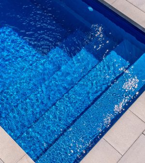 Les avantages des piscines en fibre de verre Aquarino