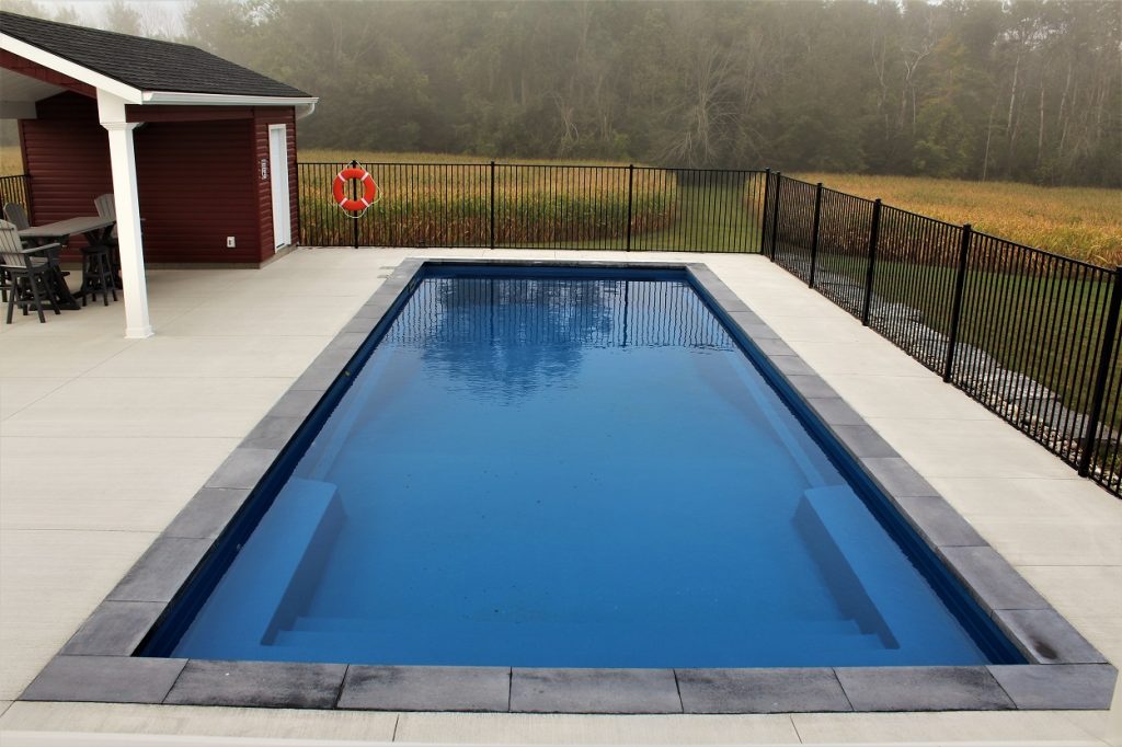 Tofino model by Dolphin Pools